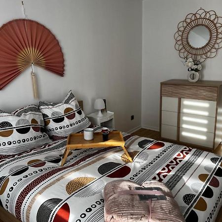 Belle Maison Familiale Proche Du Lac Бурж Екстериор снимка